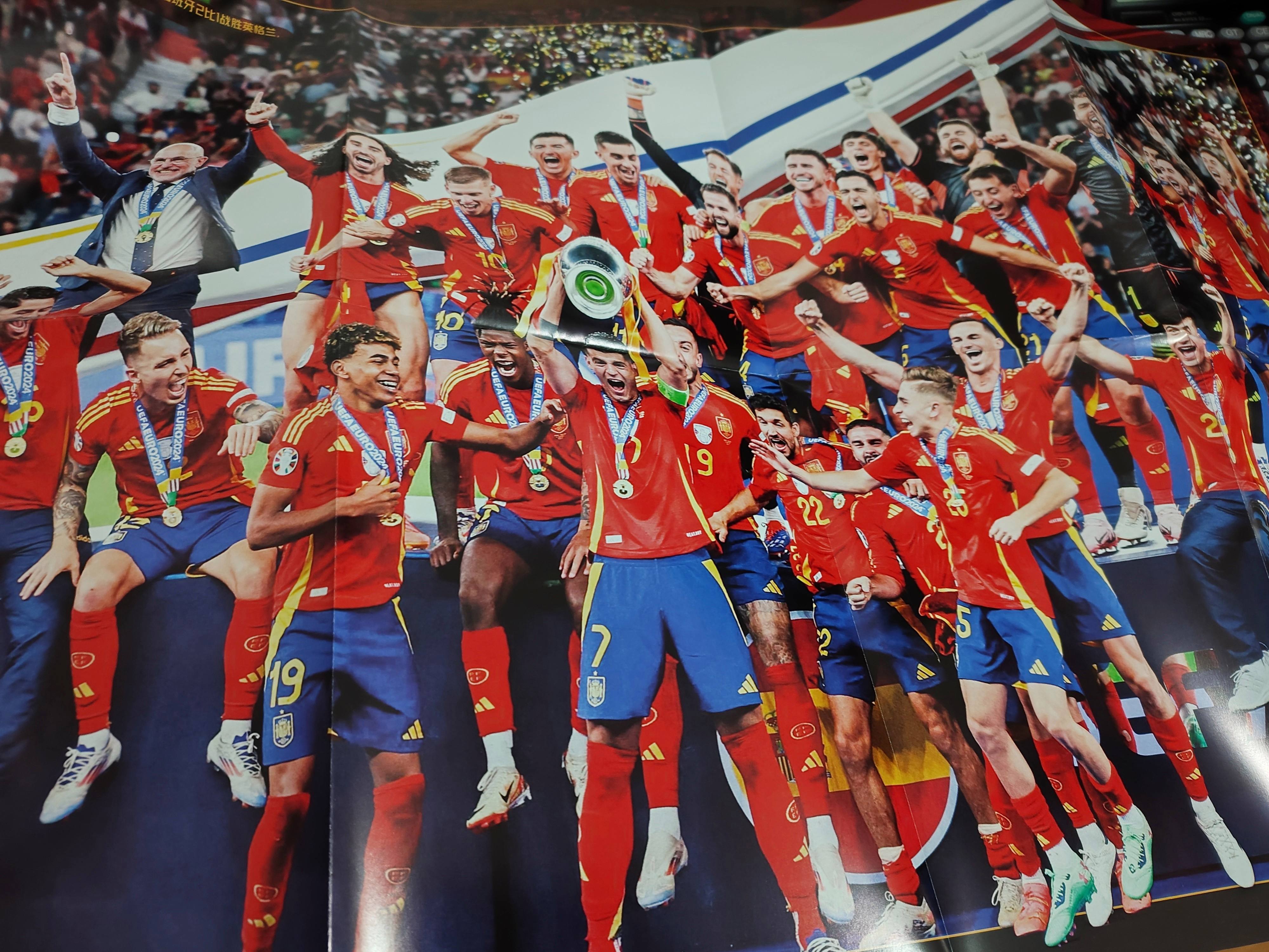 开元棋牌官方网站-顶级球队抢夺冠军奖杯,整装待发的球员